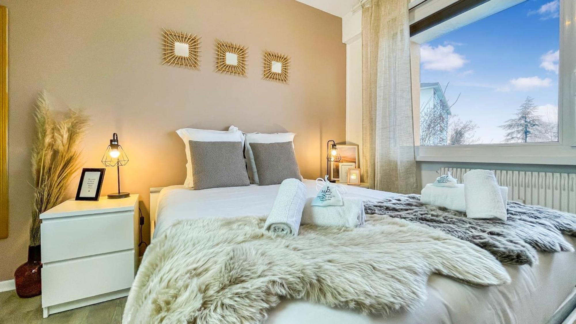 אנמסה Homey La Coloc Mugi - Colocation Haut De Gamme - Chambres Privees - Balcon - Wifi Et Netflix - Proche Transports Commun מראה חיצוני תמונה