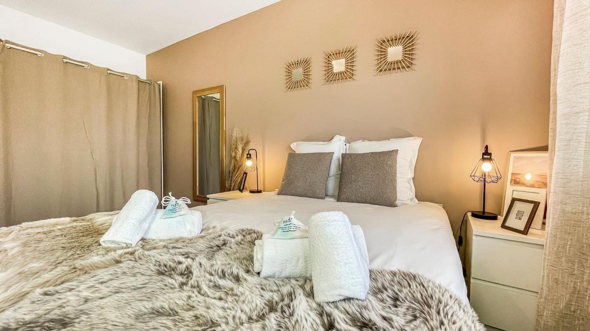 אנמסה Homey La Coloc Mugi - Colocation Haut De Gamme - Chambres Privees - Balcon - Wifi Et Netflix - Proche Transports Commun מראה חיצוני תמונה
