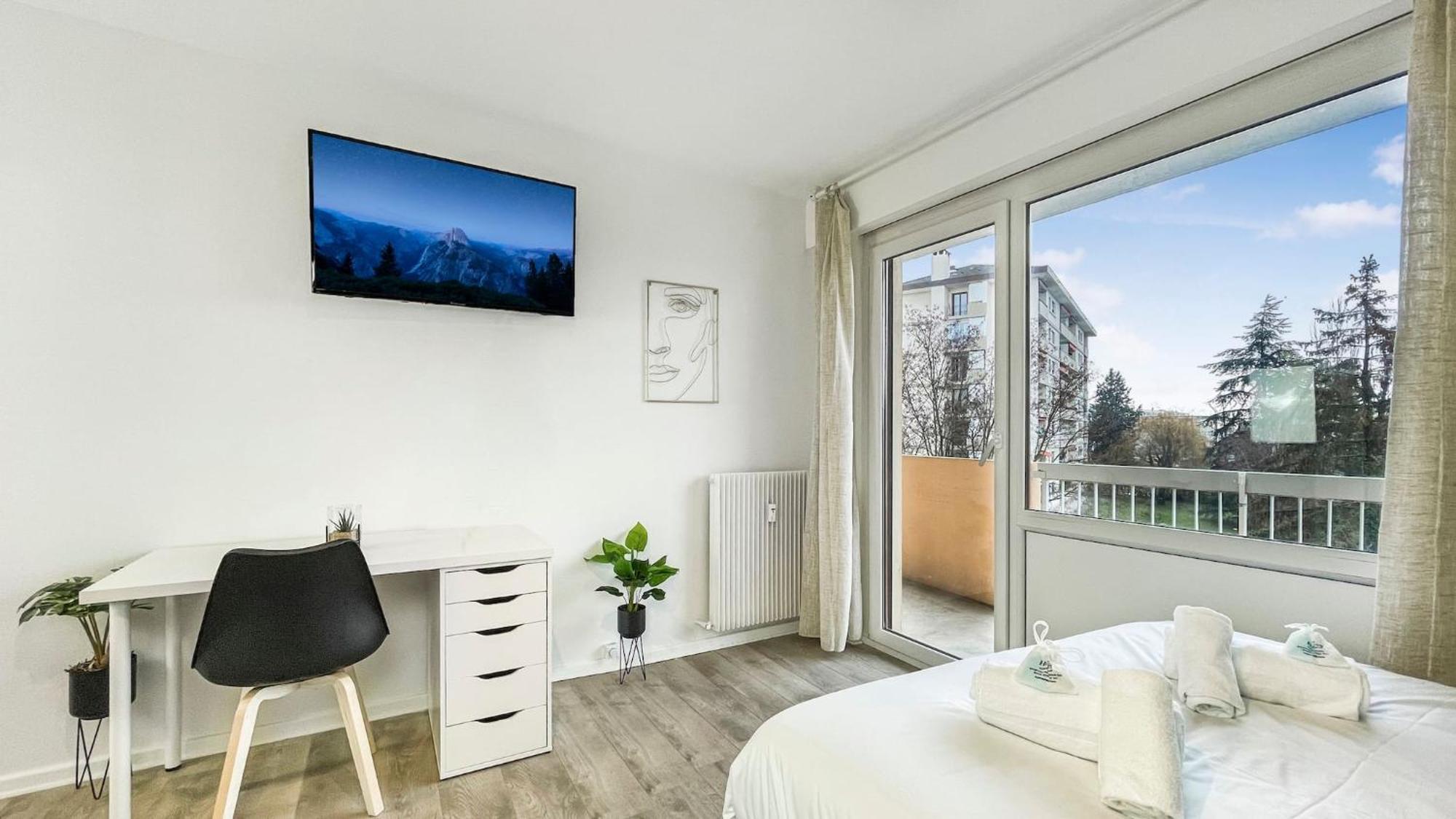 אנמסה Homey La Coloc Mugi - Colocation Haut De Gamme - Chambres Privees - Balcon - Wifi Et Netflix - Proche Transports Commun מראה חיצוני תמונה